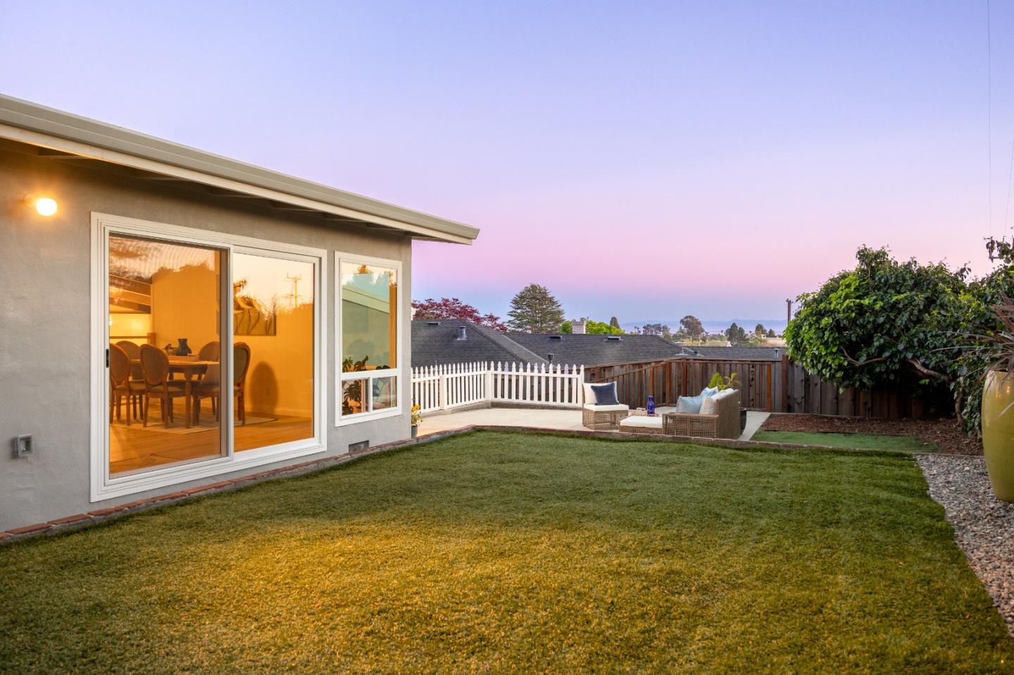 Detail Gallery Image 13 of 35 For 107 Las Ondas Ct, Santa Cruz,  CA 95060 - 3 Beds | 2 Baths