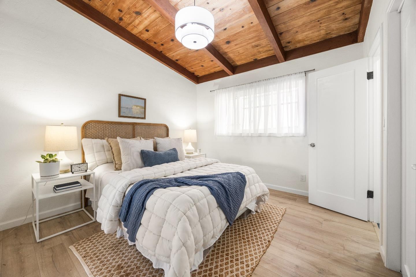 Detail Gallery Image 21 of 35 For 107 Las Ondas Ct, Santa Cruz,  CA 95060 - 3 Beds | 2 Baths