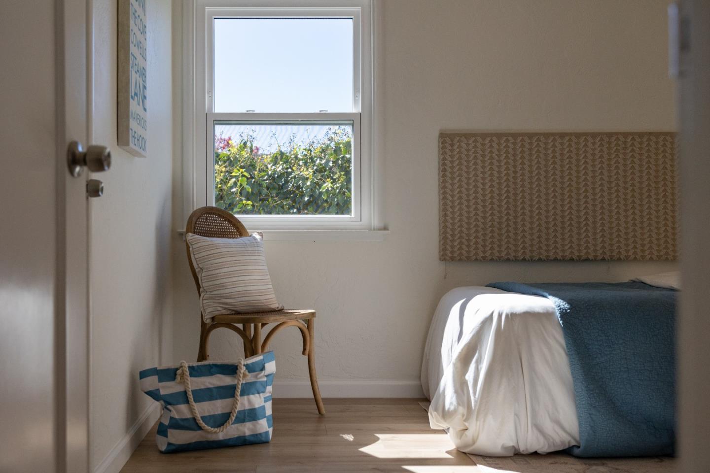 Detail Gallery Image 29 of 35 For 107 Las Ondas Ct, Santa Cruz,  CA 95060 - 3 Beds | 2 Baths