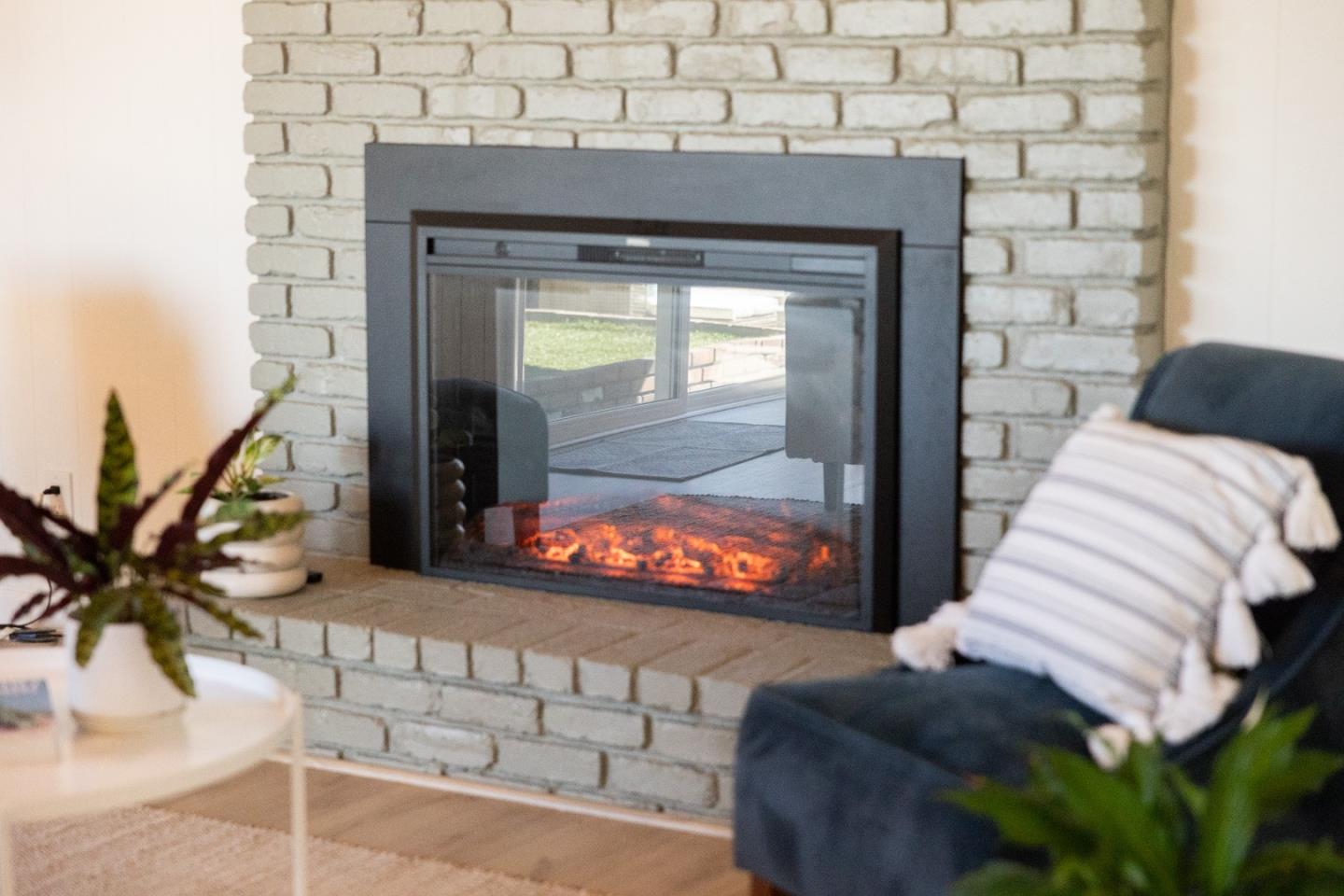 Detail Gallery Image 4 of 35 For 107 Las Ondas Ct, Santa Cruz,  CA 95060 - 3 Beds | 2 Baths