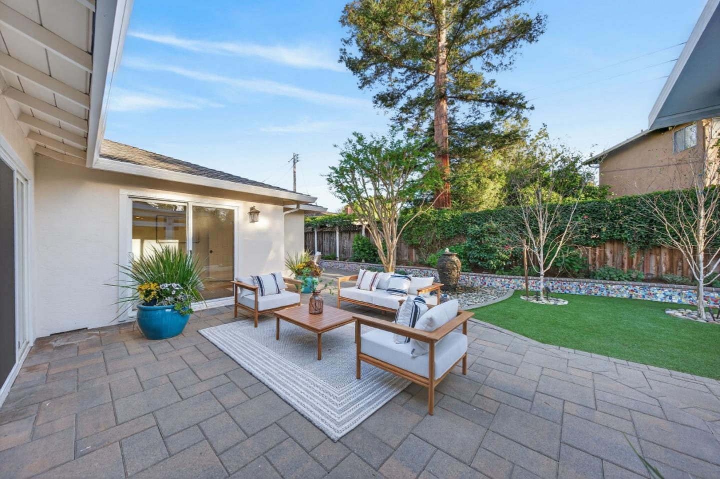 Detail Gallery Image 37 of 48 For 1241 Levin Ave, Mountain View,  CA 94040 - 4 Beds | 2/1 Baths