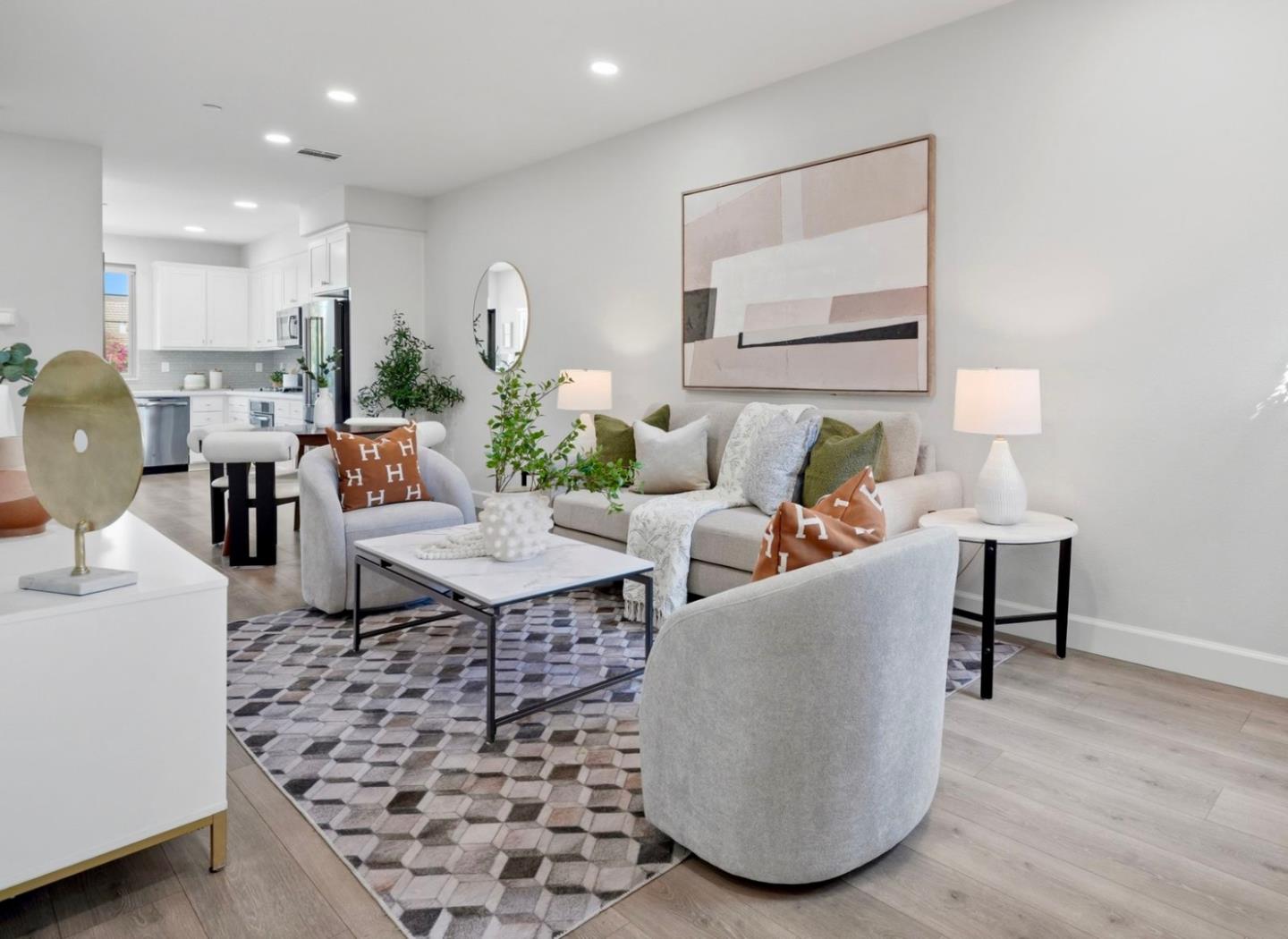 Detail Gallery Image 13 of 36 For 605 Cinnamon Cir, Mountain View,  CA 94043 - 2 Beds | 2/1 Baths