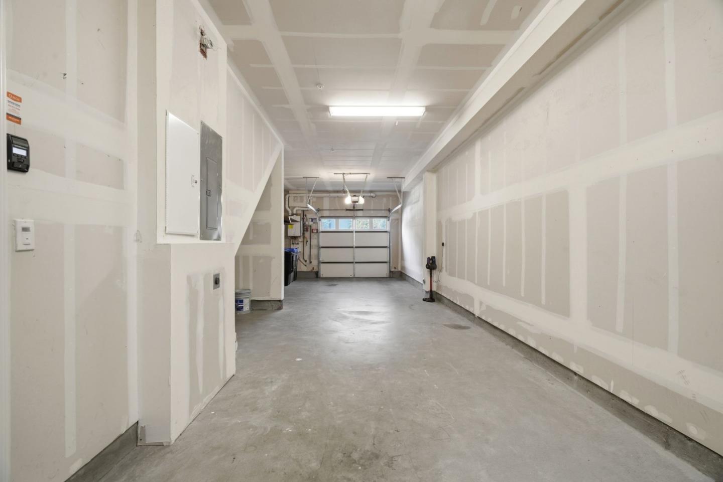 Detail Gallery Image 26 of 36 For 605 Cinnamon Cir, Mountain View,  CA 94043 - 2 Beds | 2/1 Baths