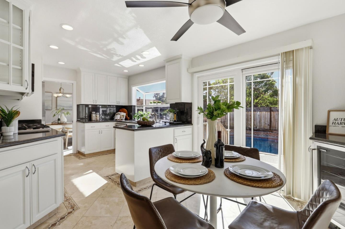 Detail Gallery Image 15 of 32 For 4669 Park Sutton Pl, San Jose,  CA 95136 - 4 Beds | 2/1 Baths