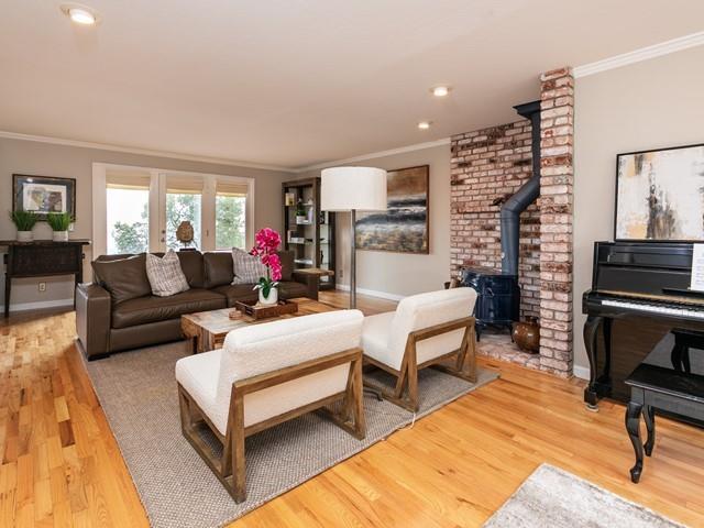 Detail Gallery Image 7 of 44 For 26756 Adams Rd, Los Gatos,  CA 95033 - 5 Beds | 4/1 Baths