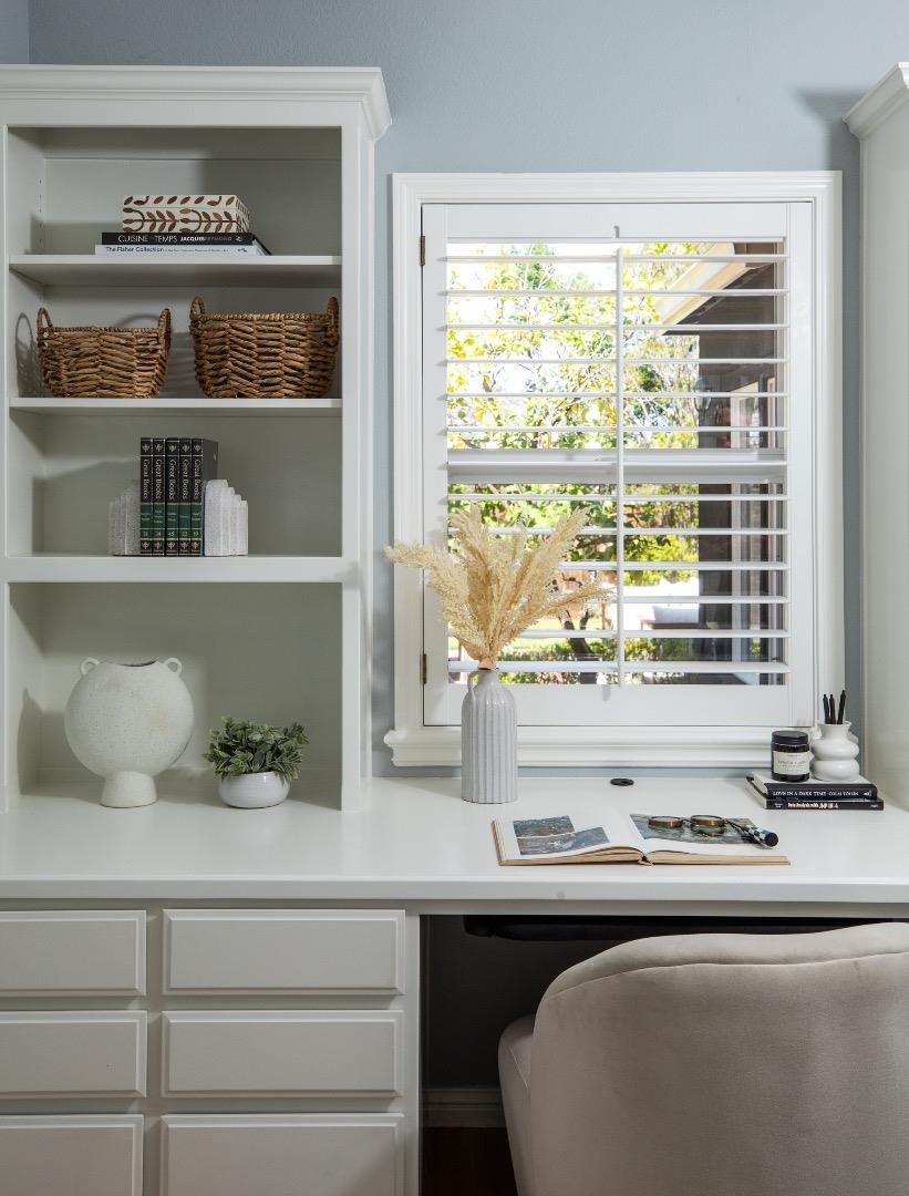 Detail Gallery Image 17 of 35 For 810 Arroyo Ct, Palo Alto,  CA 94306 - 5 Beds | 3/1 Baths