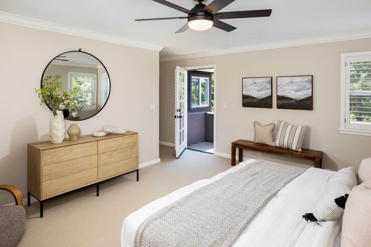 Detail Gallery Image 21 of 35 For 810 Arroyo Ct, Palo Alto,  CA 94306 - 5 Beds | 3/1 Baths