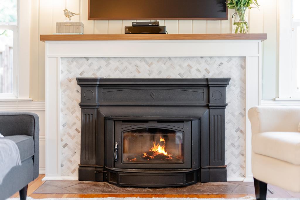 Detail Gallery Image 11 of 37 For 46 Beulah Dr, Santa Cruz,  CA 95060 - 2 Beds | 1 Baths