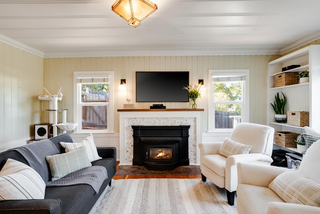 Detail Gallery Image 12 of 37 For 46 Beulah Dr, Santa Cruz,  CA 95060 - 2 Beds | 1 Baths