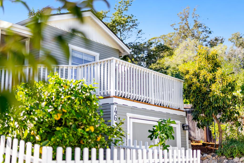 Detail Gallery Image 6 of 37 For 46 Beulah Dr, Santa Cruz,  CA 95060 - 2 Beds | 1 Baths