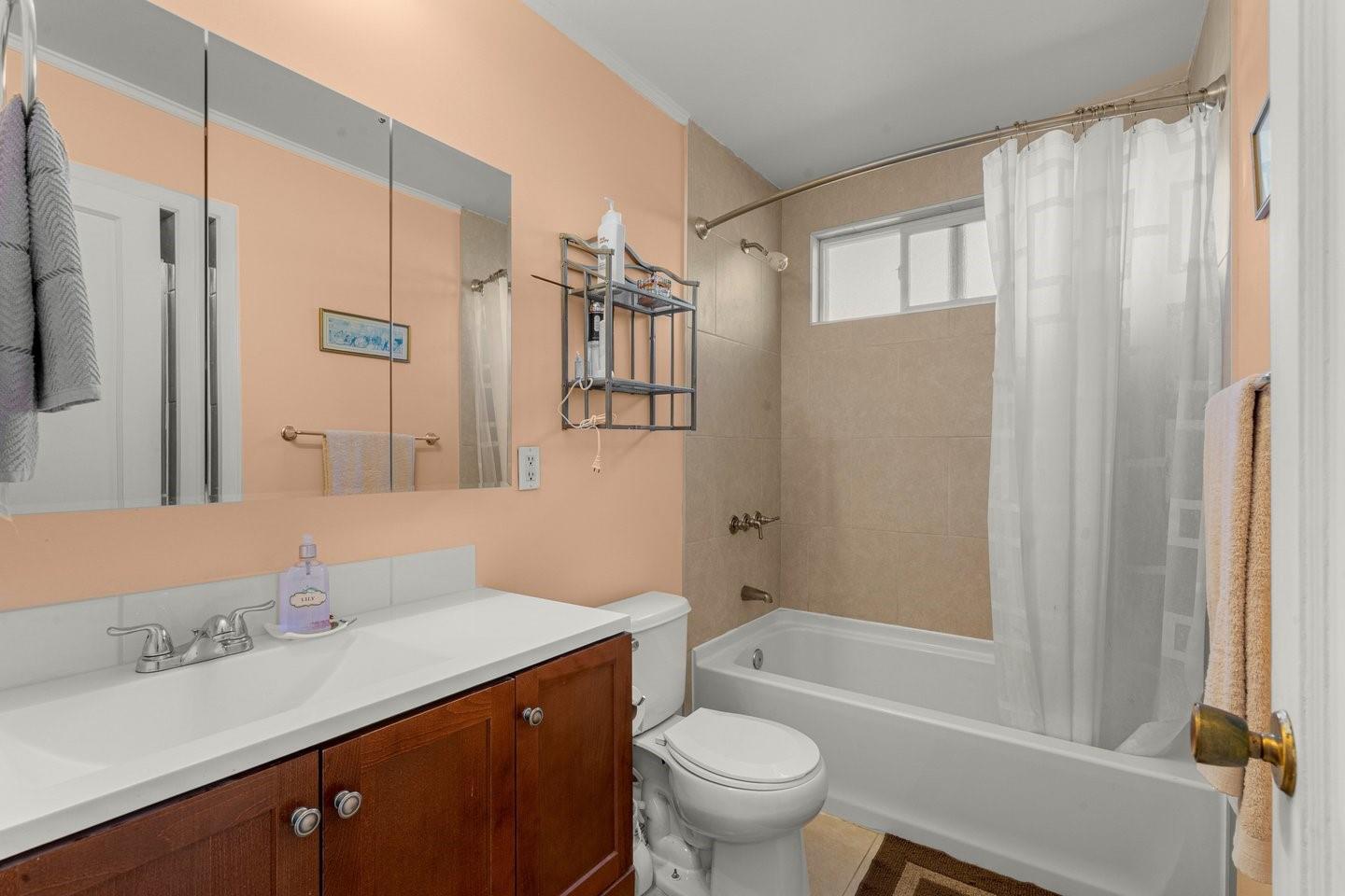 Detail Gallery Image 28 of 35 For 1376 N San Pedro St, San Jose,  CA 95110 - 2 Beds | 1 Baths