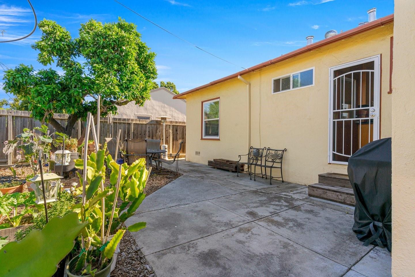 Detail Gallery Image 31 of 35 For 1376 N San Pedro St, San Jose,  CA 95110 - 2 Beds | 1 Baths