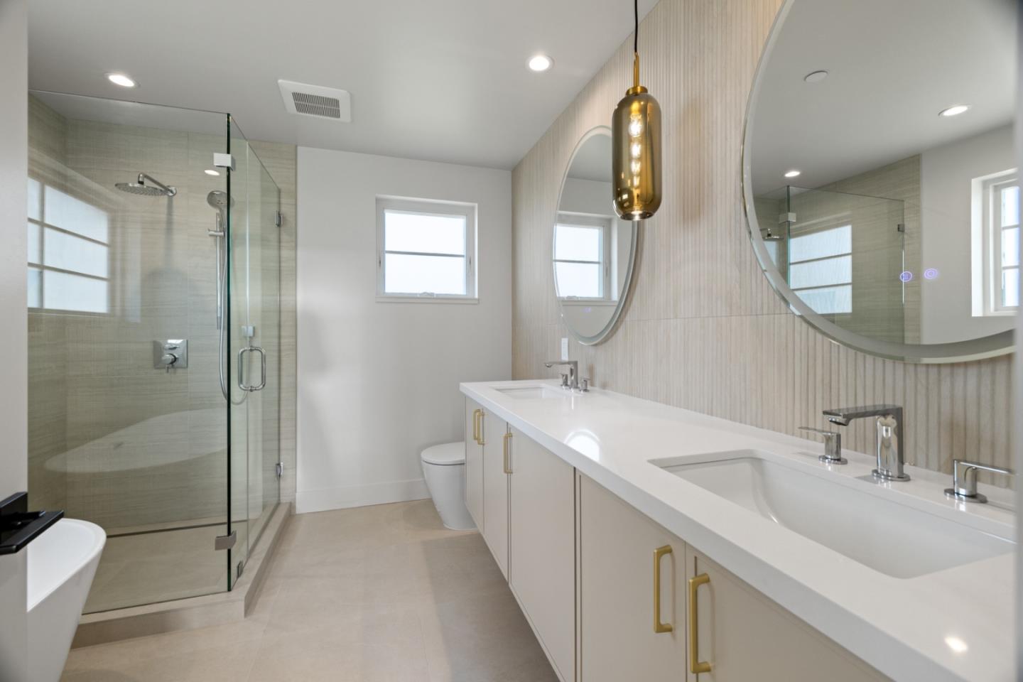 Detail Gallery Image 20 of 28 For 577 Creekside Ct, Half Moon Bay,  CA 94019 - 3 Beds | 2/1 Baths