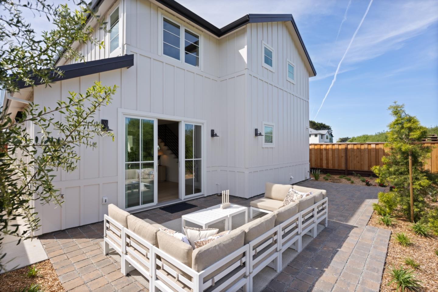 Detail Gallery Image 28 of 28 For 577 Creekside Ct, Half Moon Bay,  CA 94019 - 3 Beds | 2/1 Baths