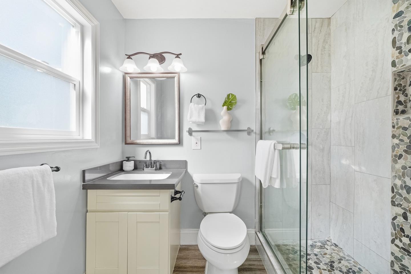 Detail Gallery Image 22 of 41 For 2359 Brown Ave, Santa Clara,  CA 95051 - 3 Beds | 2 Baths