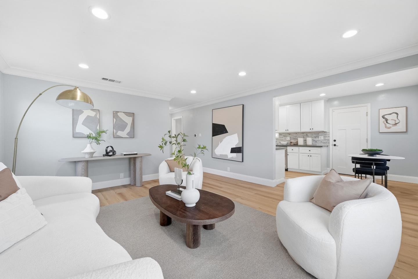 Detail Gallery Image 4 of 41 For 2359 Brown Ave, Santa Clara,  CA 95051 - 3 Beds | 2 Baths