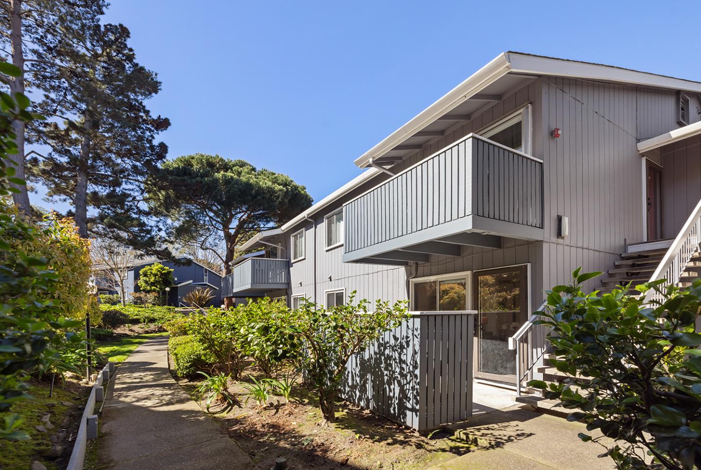 Detail Gallery Image 25 of 33 For 410 Boardwalk Ave Ave #19,  San Bruno,  CA 94066 - 1 Beds | 1 Baths