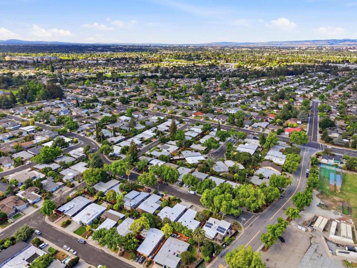 Detail Gallery Image 44 of 45 For 3068 Atherton Dr, Santa Clara,  CA 95051 - 4 Beds | 3 Baths