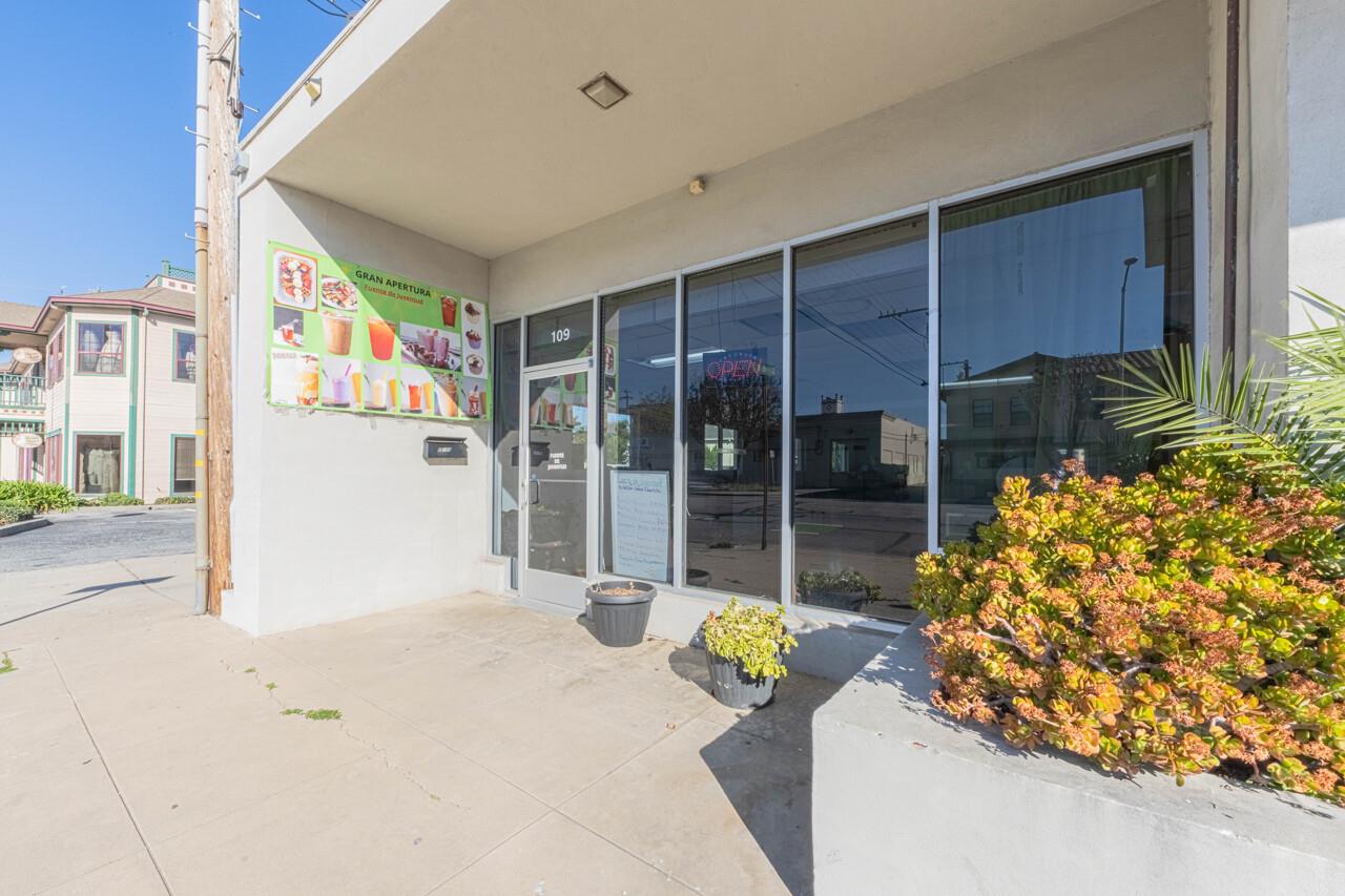 Detail Gallery Image 2 of 35 For 109 E Alisal St, Salinas,  CA 93901 - – Beds | – Baths