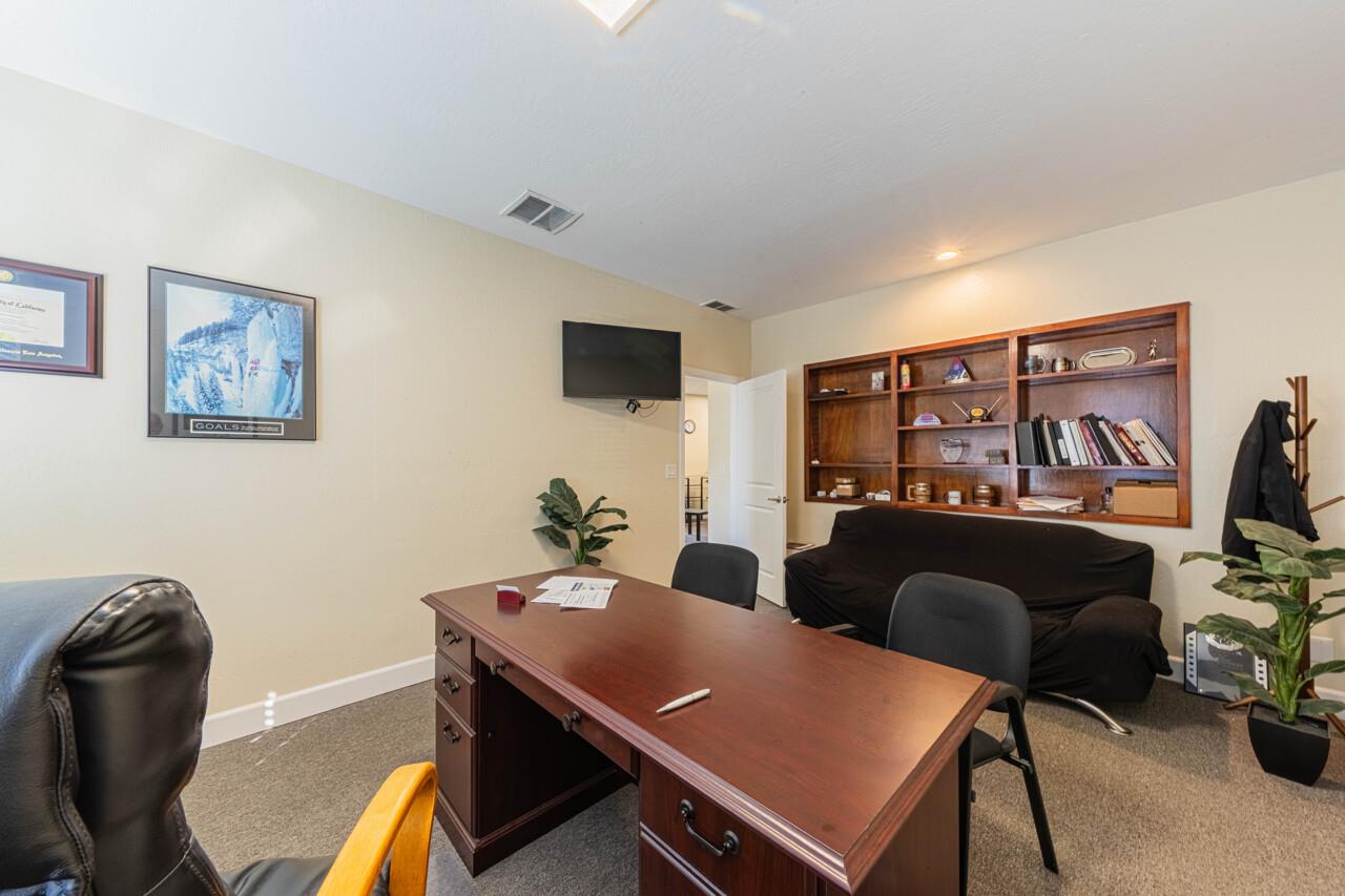 Detail Gallery Image 29 of 35 For 109 E Alisal St, Salinas,  CA 93901 - – Beds | – Baths