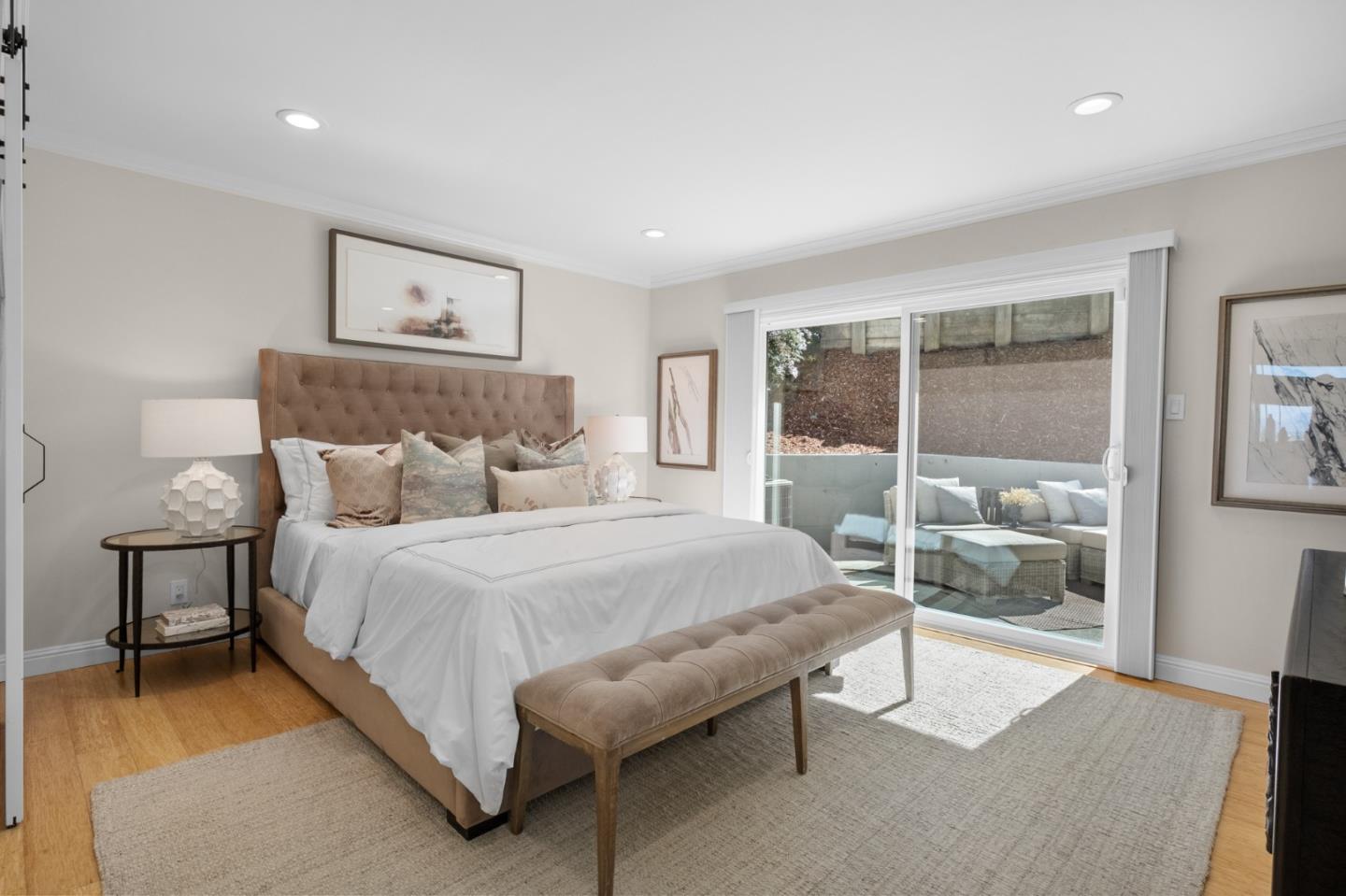 Detail Gallery Image 21 of 54 For 57 Madera Ave, San Carlos,  CA 94070 - 2 Beds | 2 Baths