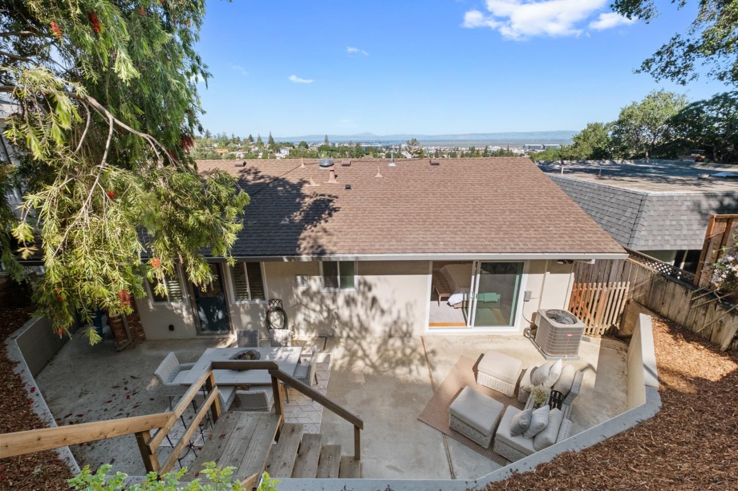 Detail Gallery Image 40 of 54 For 57 Madera Ave, San Carlos,  CA 94070 - 2 Beds | 2 Baths