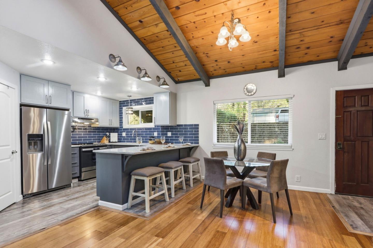 Detail Gallery Image 15 of 90 For 279 Anchor Ct, Boulder Creek,  CA 95006 - 2 Beds | 2 Baths