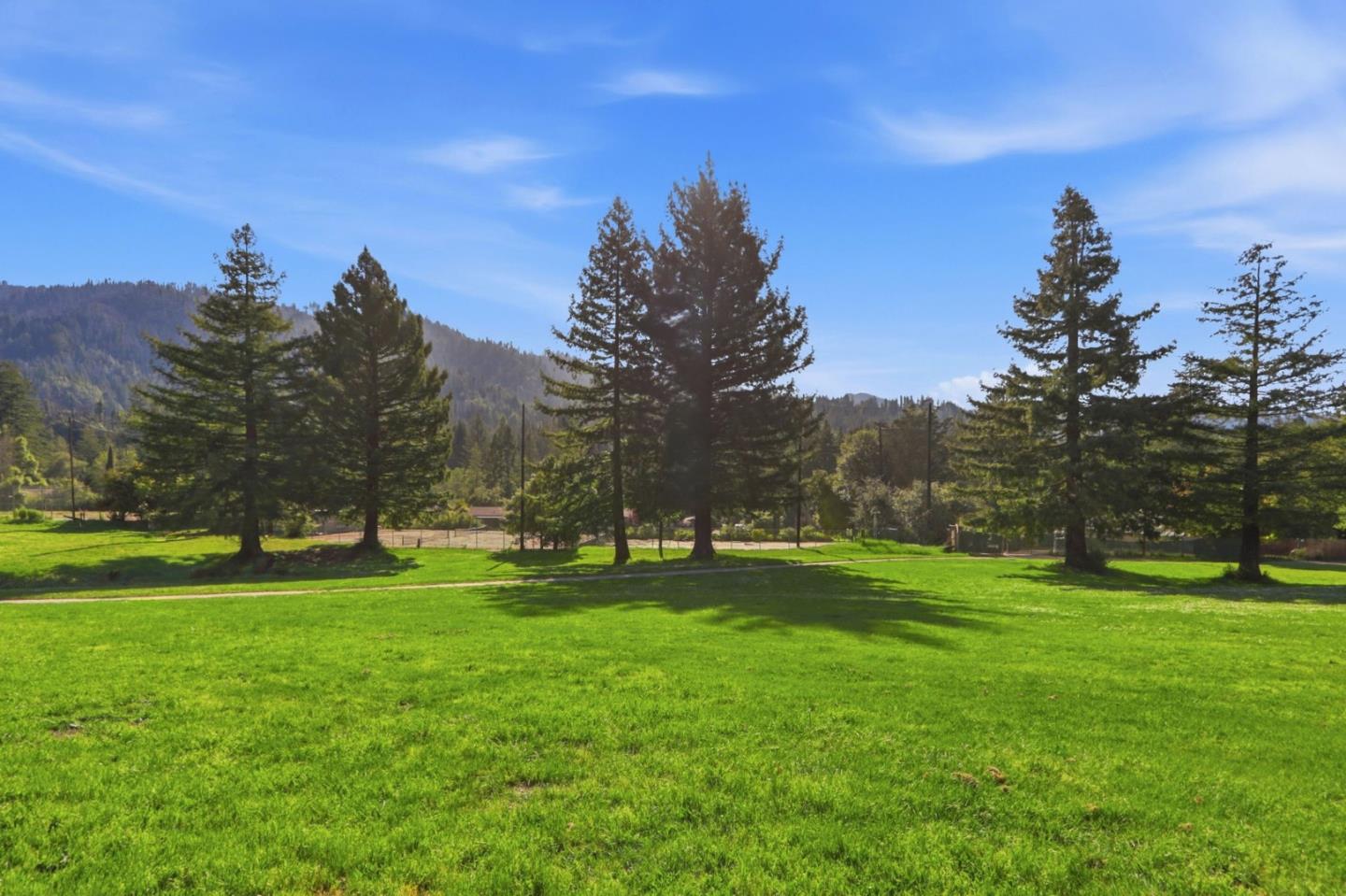 Detail Gallery Image 46 of 90 For 279 Anchor Ct, Boulder Creek,  CA 95006 - 2 Beds | 2 Baths