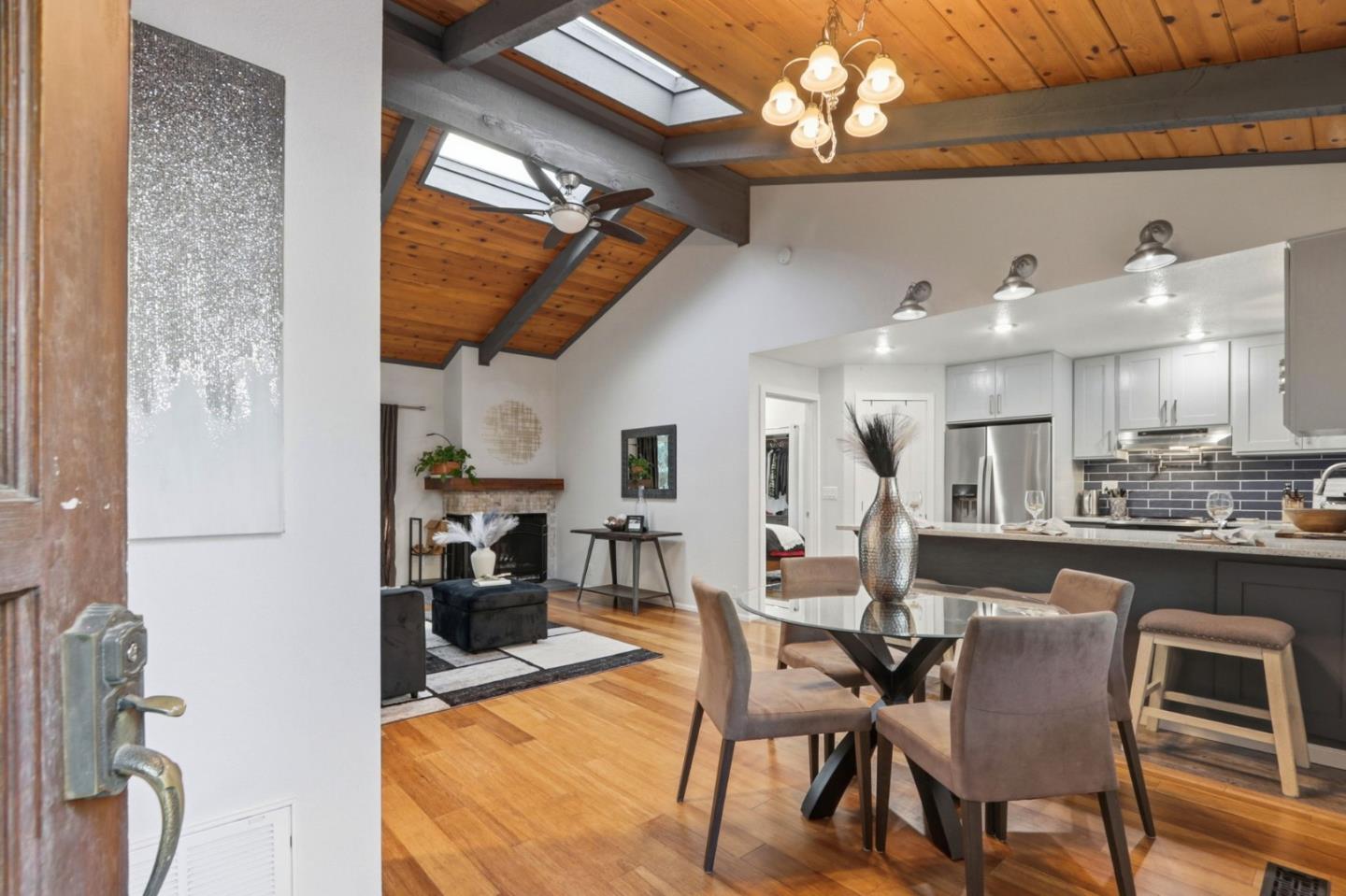 Detail Gallery Image 7 of 90 For 279 Anchor Ct, Boulder Creek,  CA 95006 - 2 Beds | 2 Baths