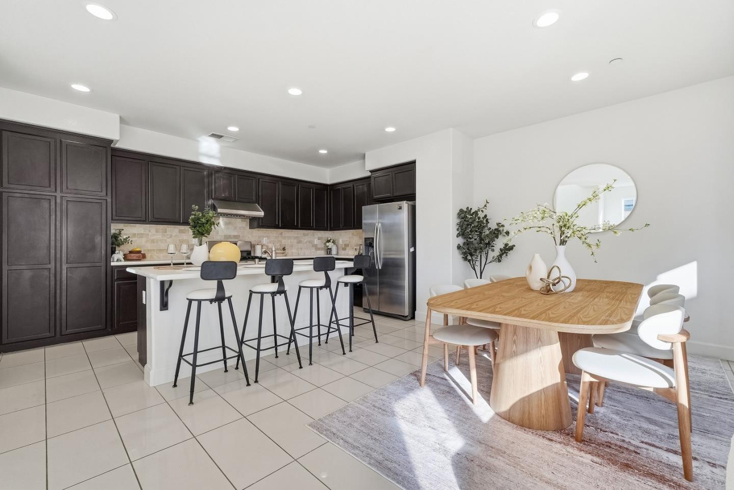 Detail Gallery Image 13 of 36 For 5758 Pandorea Ter, Newark,  CA 94560 - 2 Beds | 2/1 Baths