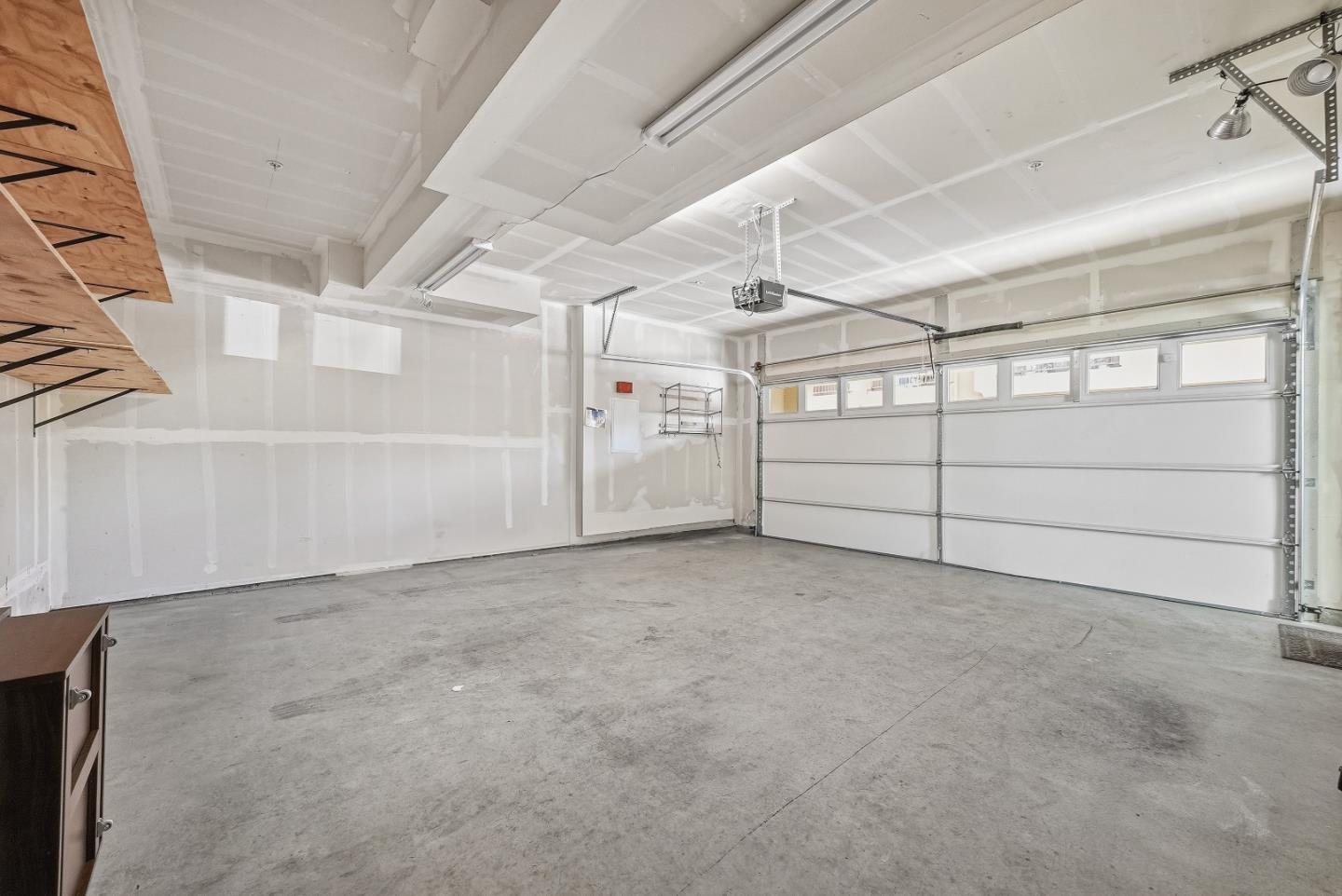 Detail Gallery Image 5 of 36 For 5758 Pandorea Ter, Newark,  CA 94560 - 2 Beds | 2/1 Baths