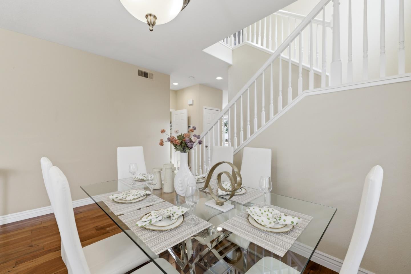 Detail Gallery Image 11 of 44 For 2052 Purcell Pl, San Jose,  CA 95131 - 4 Beds | 2/1 Baths