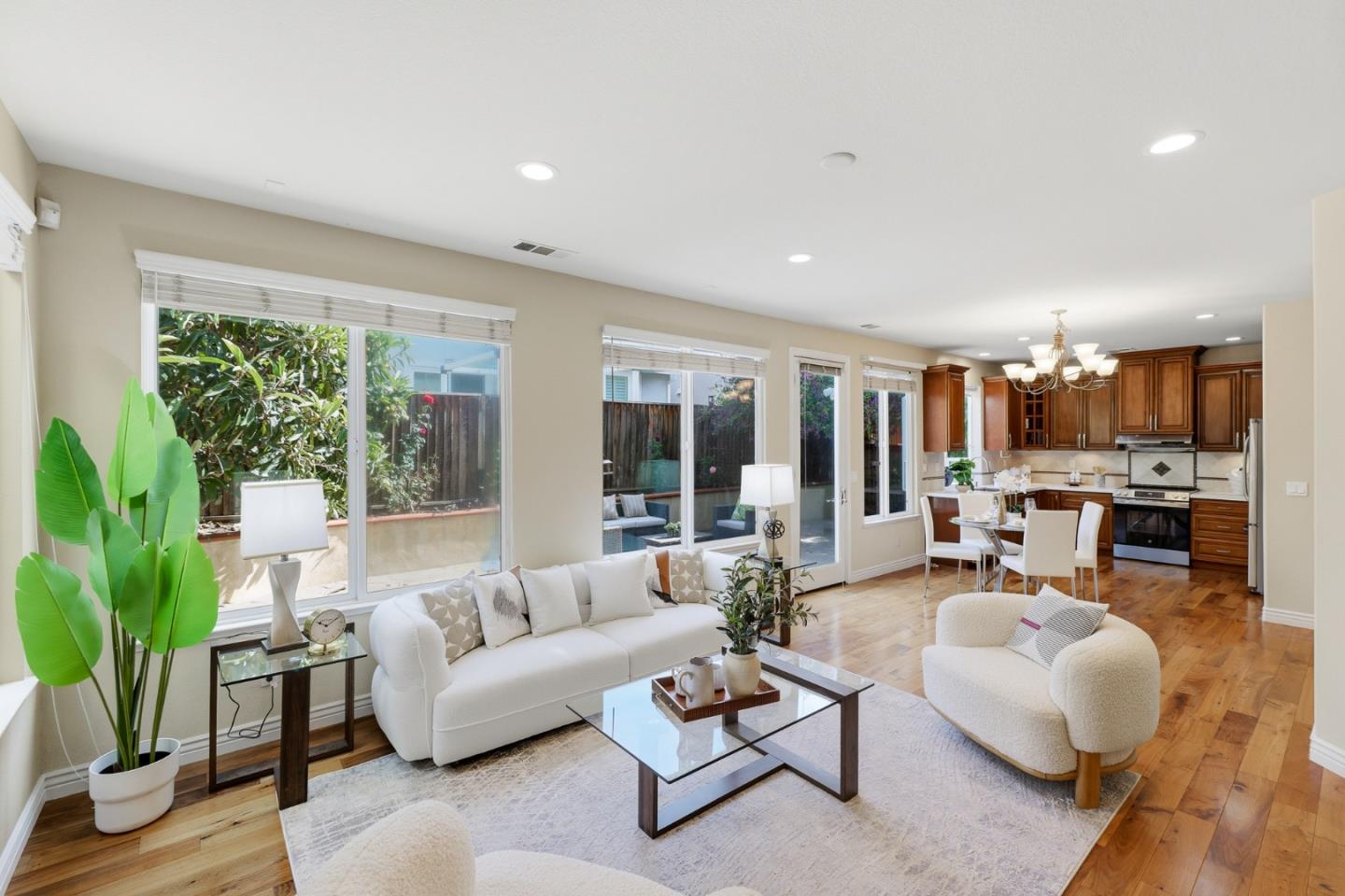 Detail Gallery Image 15 of 44 For 2052 Purcell Pl, San Jose,  CA 95131 - 4 Beds | 2/1 Baths