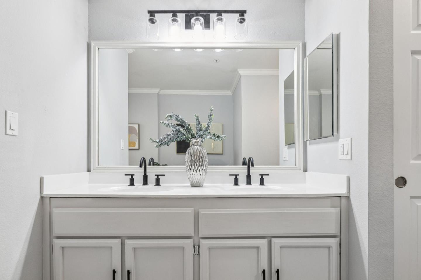 Detail Gallery Image 29 of 49 For 404 Michelle Ln, Daly City,  CA 94015 - 3 Beds | 2 Baths