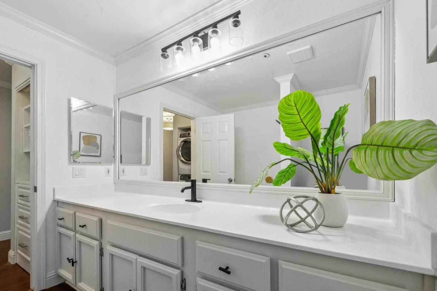 Detail Gallery Image 37 of 49 For 404 Michelle Ln, Daly City,  CA 94015 - 3 Beds | 2 Baths