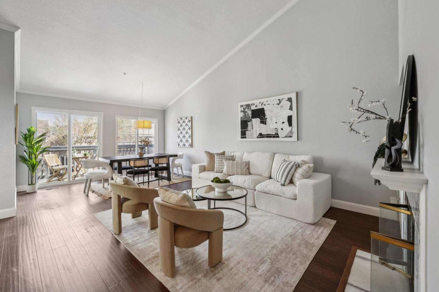 Detail Gallery Image 4 of 49 For 404 Michelle Ln, Daly City,  CA 94015 - 3 Beds | 2 Baths