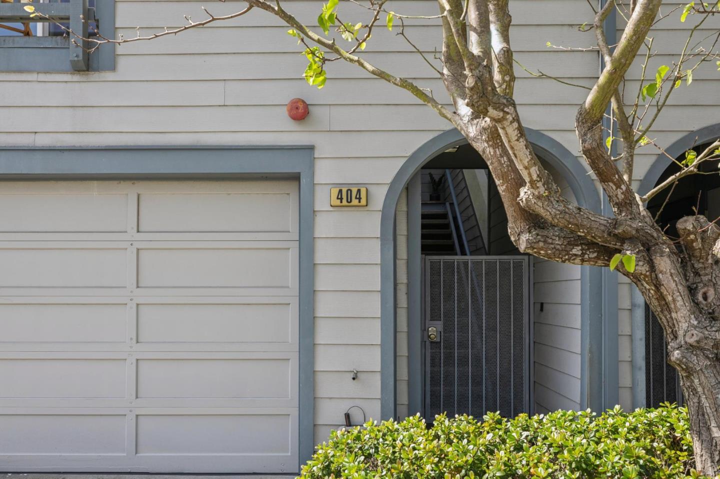 Detail Gallery Image 47 of 49 For 404 Michelle Ln, Daly City,  CA 94015 - 3 Beds | 2 Baths
