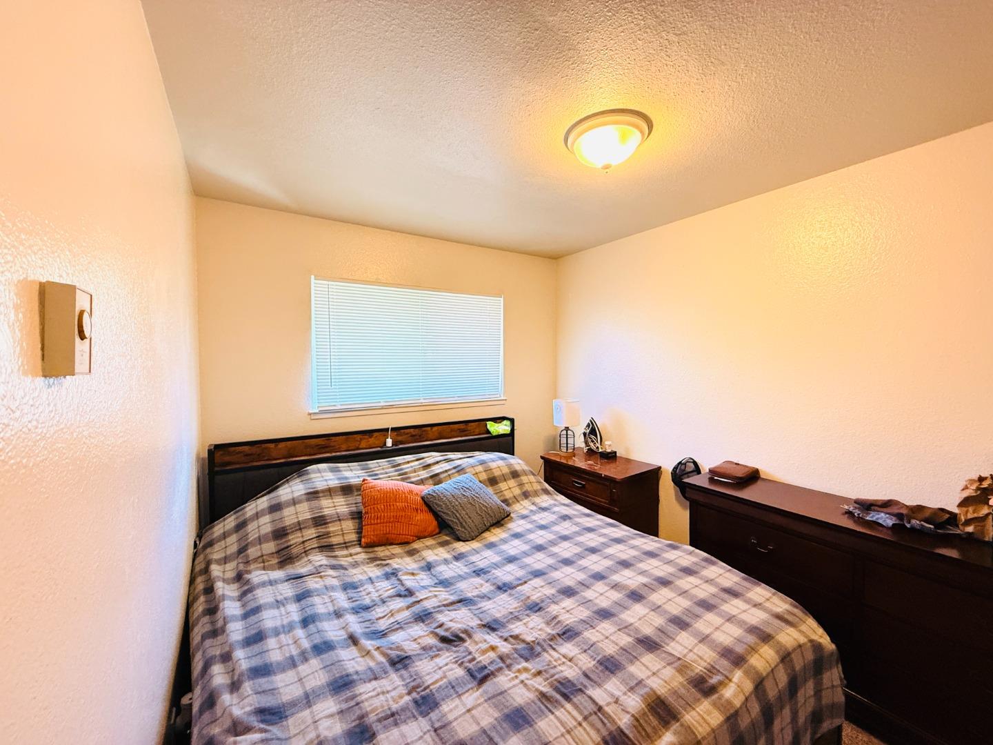 Detail Gallery Image 11 of 27 For 330 Soledad St, Salinas,  CA 93901 - – Beds | – Baths