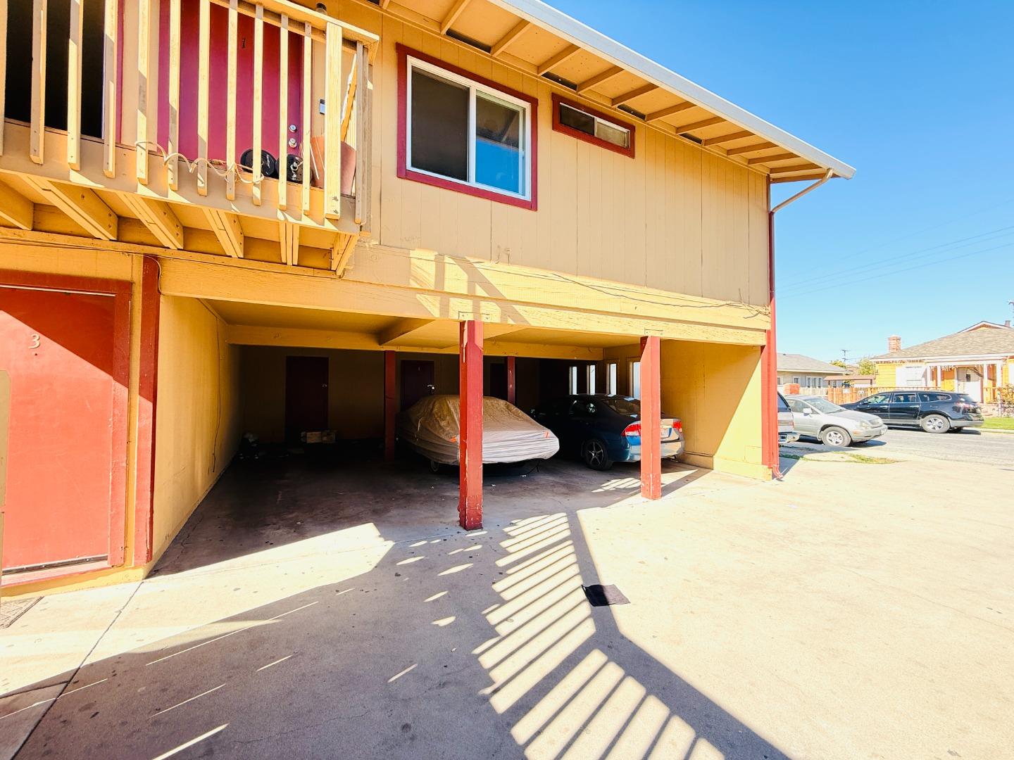 Detail Gallery Image 19 of 27 For 330 Soledad St, Salinas,  CA 93901 - – Beds | – Baths