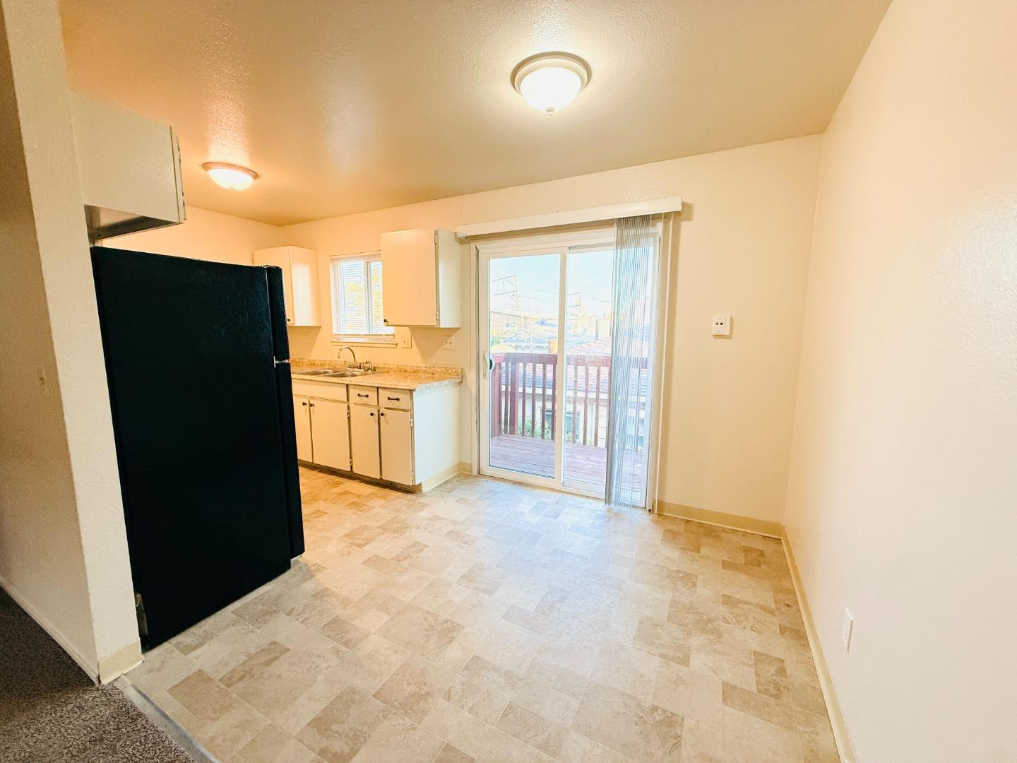 Detail Gallery Image 22 of 27 For 330 Soledad St, Salinas,  CA 93901 - – Beds | – Baths