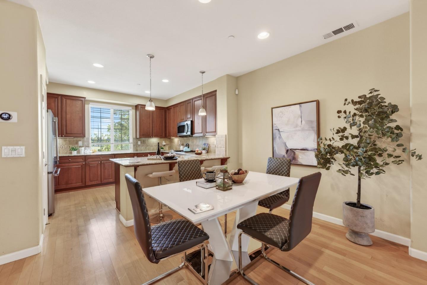 1030 Luz Del Sol Loop, Milpitas, CA, 95035