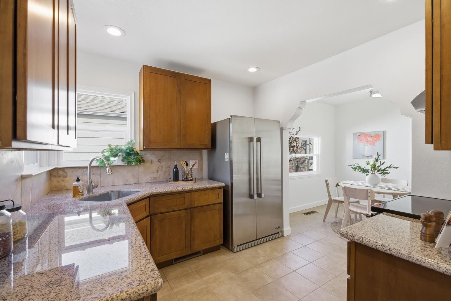 Detail Gallery Image 30 of 42 For 425 Rutland Ave, San Jose,  CA 95128 - 2 Beds | 1 Baths