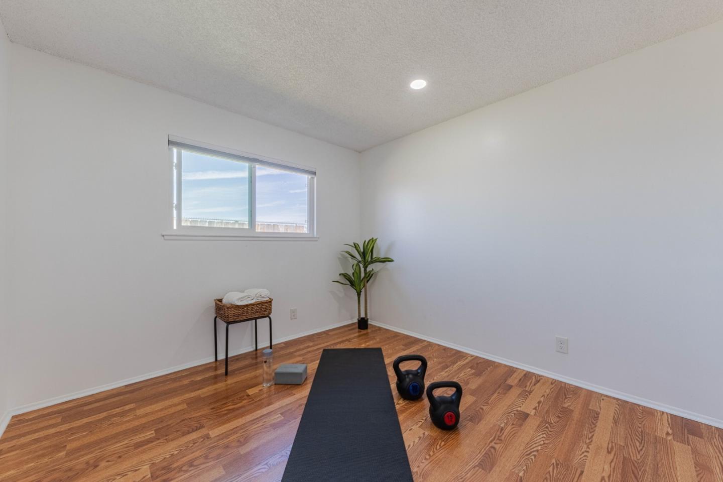 Detail Gallery Image 22 of 30 For 18505 Swaner Ave, Salinas,  CA 93906 - 3 Beds | 2 Baths