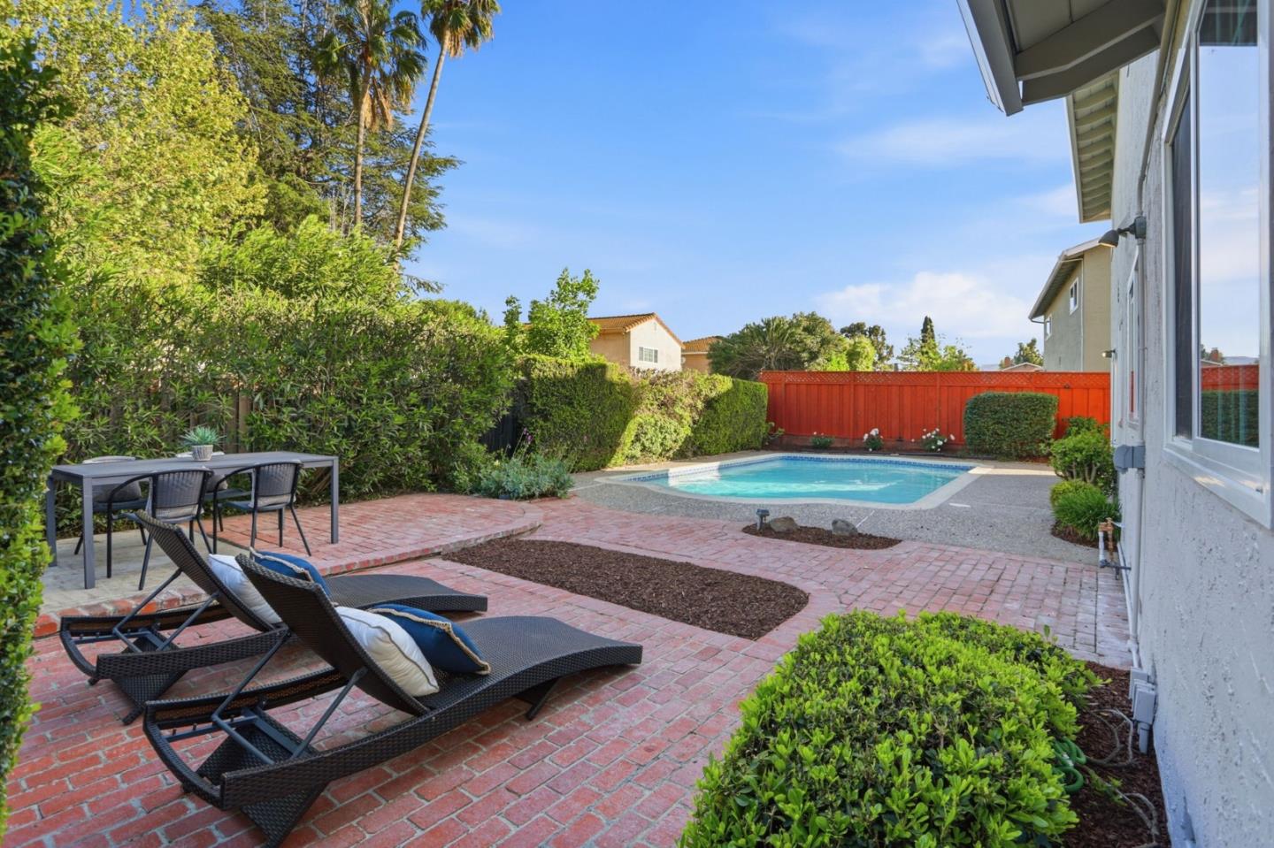 Detail Gallery Image 41 of 44 For 4974 Massachusetts Dr, San Jose,  CA 95136 - 5 Beds | 3 Baths