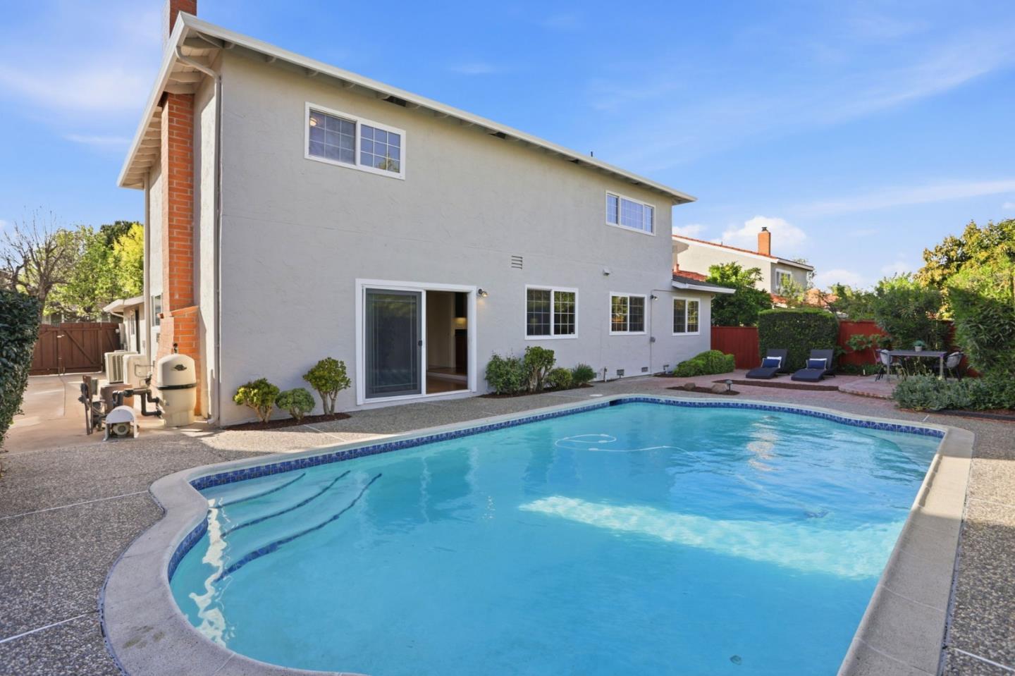 Detail Gallery Image 43 of 44 For 4974 Massachusetts Dr, San Jose,  CA 95136 - 5 Beds | 3 Baths