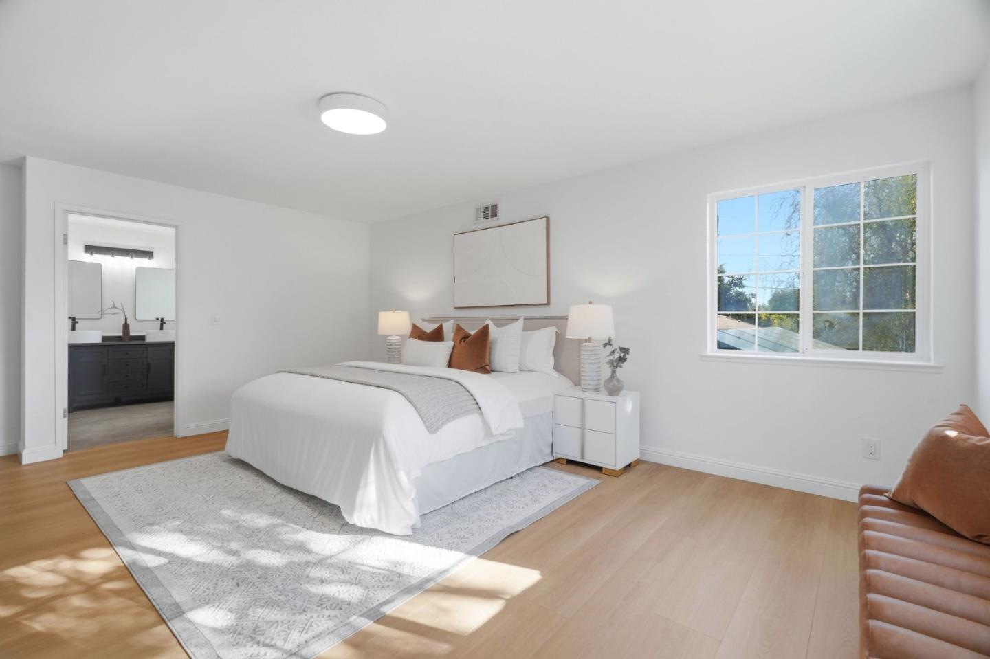 Detail Gallery Image 12 of 30 For 1017 Beech St, East Palo Alto,  CA 94303 - 3 Beds | 2 Baths