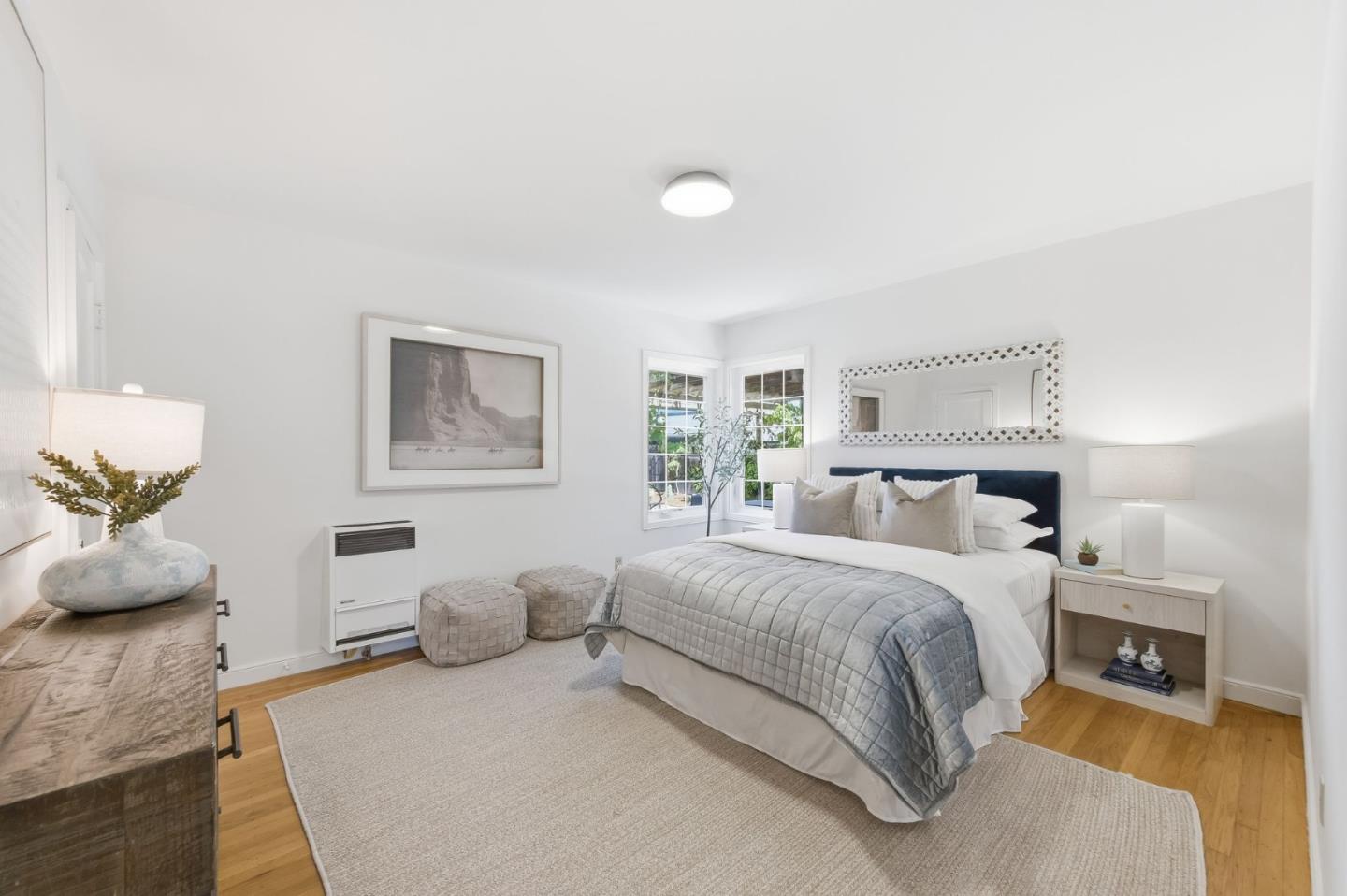 Detail Gallery Image 11 of 25 For 410 Wilton Ave, Palo Alto,  CA 94306 - 4 Beds | 2 Baths