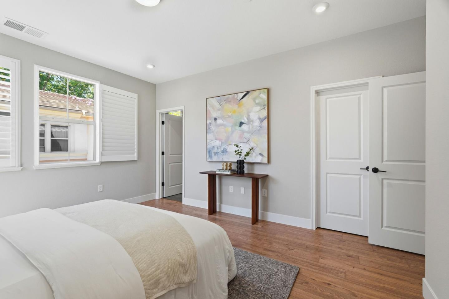 Detail Gallery Image 16 of 53 For 560 Saint Remi Ter #1,  Sunnyvale,  CA 94085 - 3 Beds | 3/1 Baths