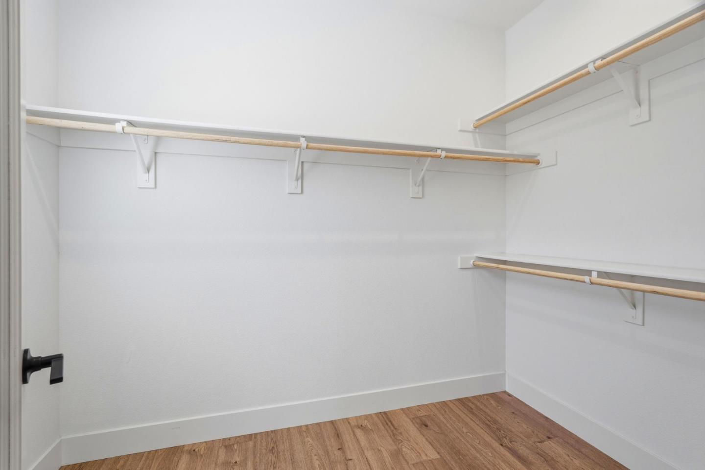 Detail Gallery Image 21 of 53 For 560 Saint Remi Ter #1,  Sunnyvale,  CA 94085 - 3 Beds | 3/1 Baths