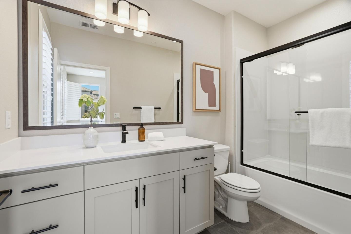 Detail Gallery Image 25 of 53 For 560 Saint Remi Ter #1,  Sunnyvale,  CA 94085 - 3 Beds | 3/1 Baths